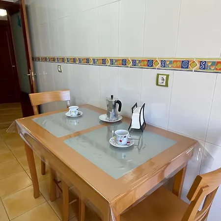 Campomanes Apartment *
